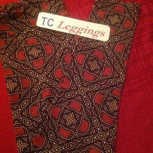 🎀🌷LuLaRoe – TC Leggings –  NEW w/o Tag – #151